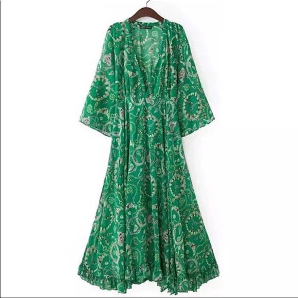 🍀Restocked! Foxy Fave Emerald Green Gypsy Dress - Picture 4 of 6